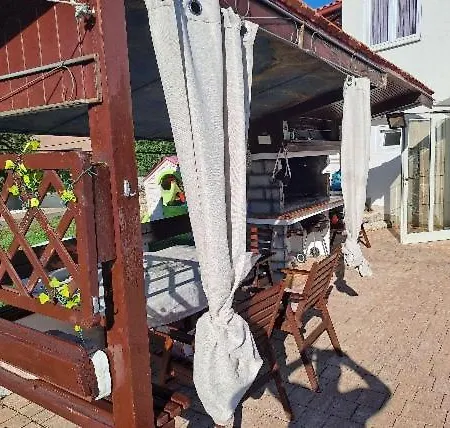 Holiday home With Pool - Keep Calm *